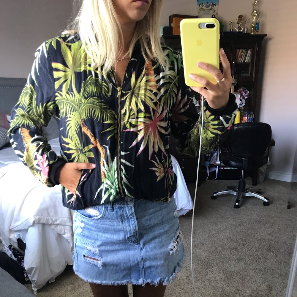 Beach Riot tropical jacket